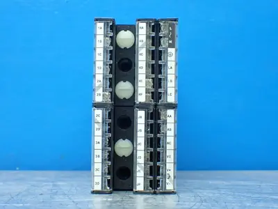 USED EUROTHERM 2408/ZC/VH/RR/XX/D5/RF/XX/YM/XX/ENG
