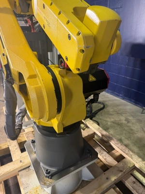 Used 2018 FANUC M20iA/35M Robots Michigan US | K.B. Industries LLC #1407997