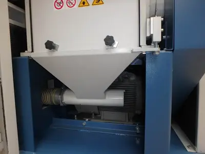 TRIA 45-35/CN-SL Cutter granulator rubber & plastic (25 - 60 HP) | Perry Equipment (9)