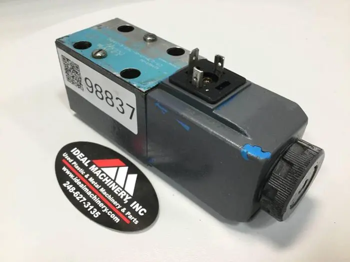 USED VICKERS DG4V-3-2AL-M-U-HL7-60