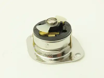Hubbell HBL7487 Flange Mount Twist Lock Receptacle 15A 120/250VAC Lot of 6
