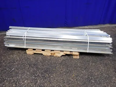95" Metal Brackets