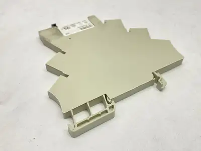 USED PHOENIX CONTACT RELAY 2961105 W/ WEIDMULLER 8533660000 LOT OF 2