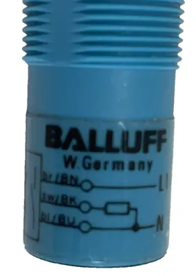 NEW BALLUFF BOS 18K WS 7XA AOL PHOTOELECTRIC SENSOR BOS18KWS7XAAOL