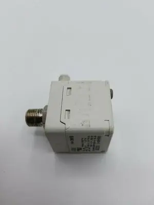 USED SMC DIGITAL PRESSURE SWITCH