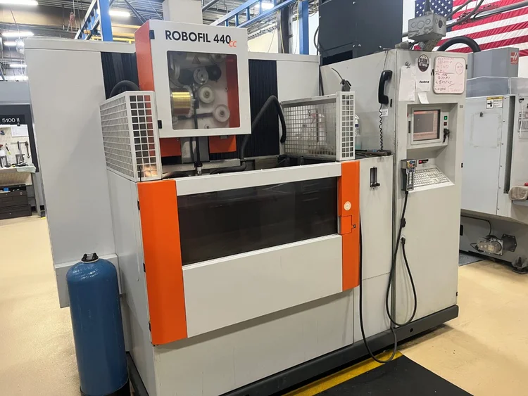 Used 2005 AGIE CHARMILLES ROBOFIL 440CC Wire EDM Wisconsin US | The Equipment Hub #1709278