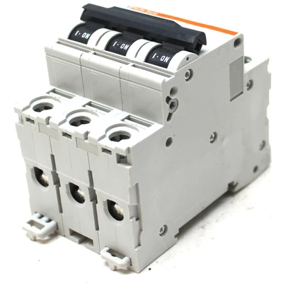 USED MERLIN GERIN MULTI9 C60 C4A
