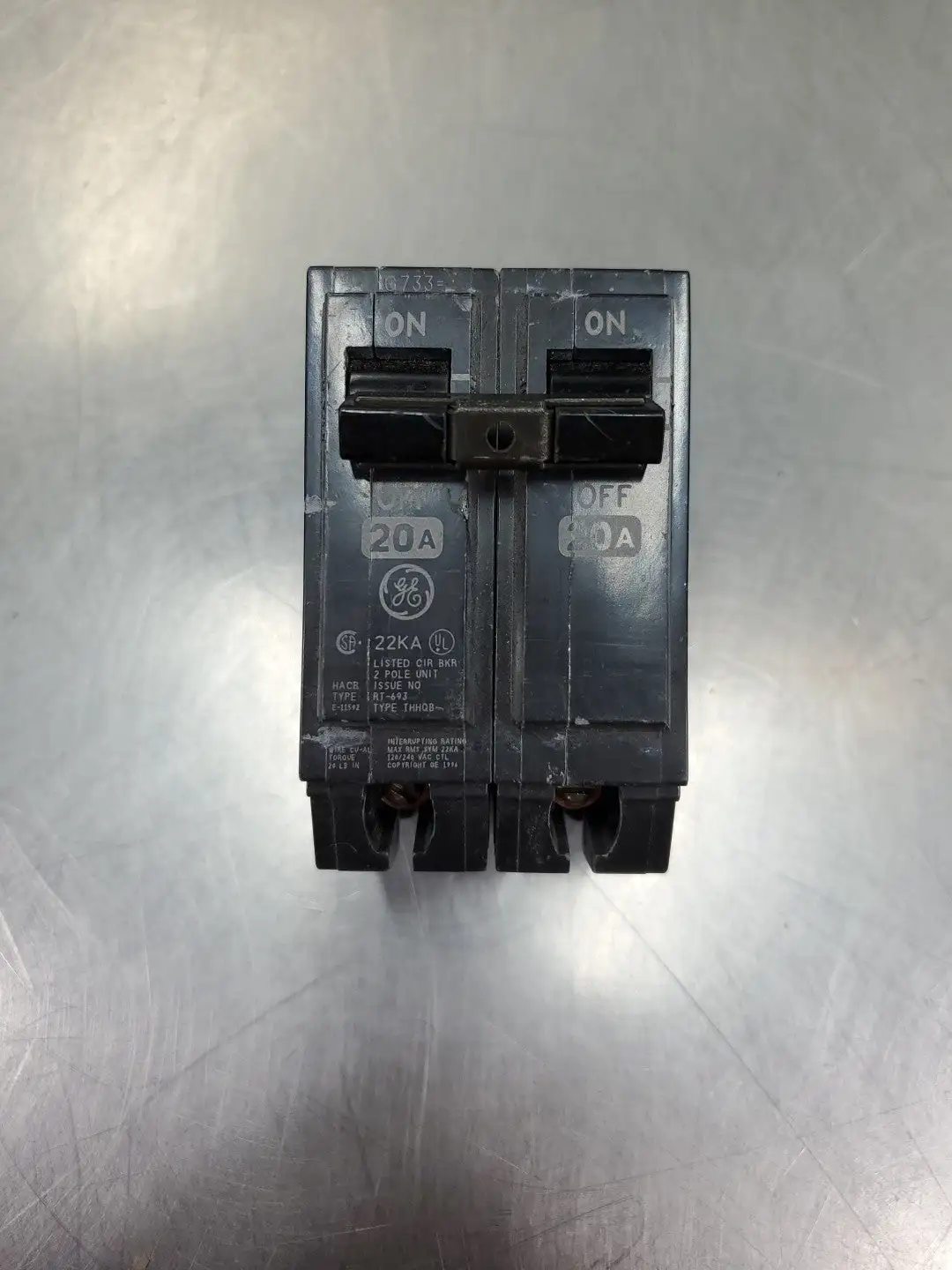 USED GE RT-693 20A CIRCUIT BREAKER, 120/240VAC, 2P