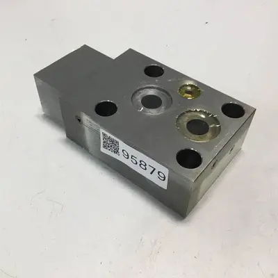 USED TOKIMEC CVSH-3-10 /MANIFOLD