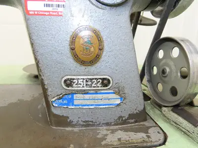 Singer 251-22 Industrial Sewing Machine Single Needle Lockstitch 220VAC 3Ph