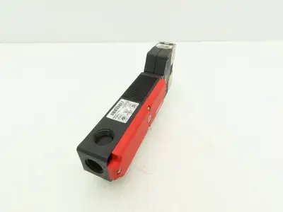 Euchner STP-TW-4A-2131AC024M Safety Guard Switch TWIN 230VAC 24V AC/DC  IP67