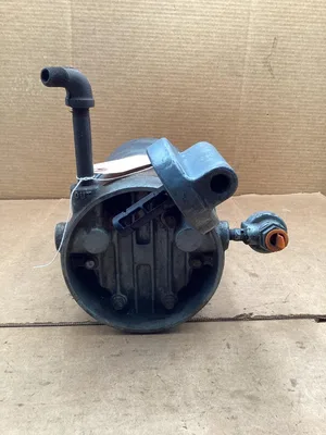 Gast Dry Rotary Vacuum Pump 1/4 Hp AC Motor; 208/220 V; 3 Phase; 1725 RPM