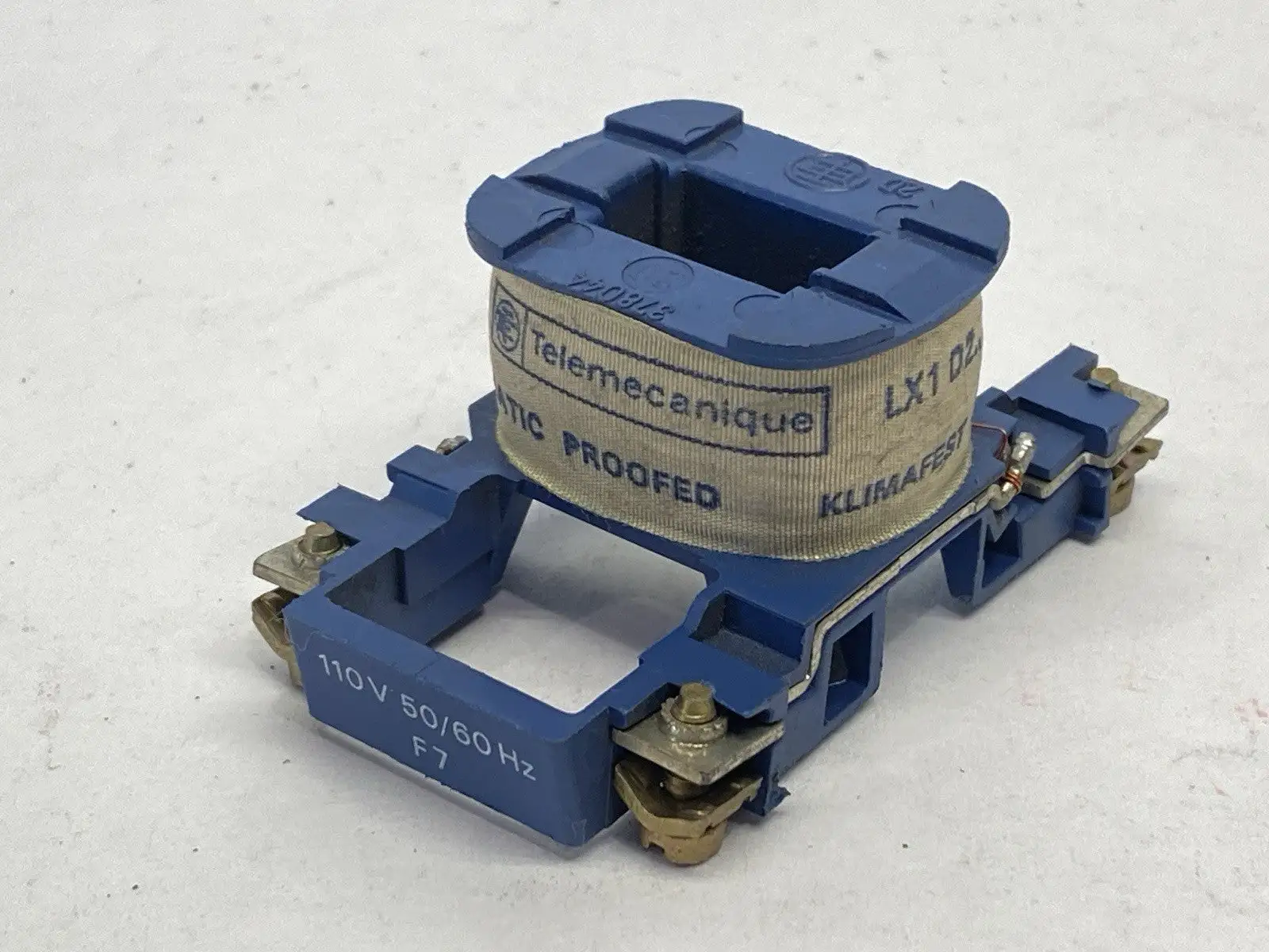 LX1D2F7 | Telemecanique  Coil 50/60Hz 110V - Used