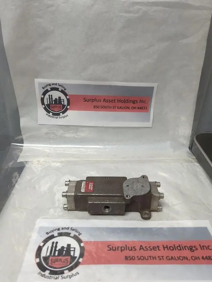 Used SCHRADER BELLOWS L4852610253 Solenoid Valves Ohio US | Surplus Asset Holdings #1246281