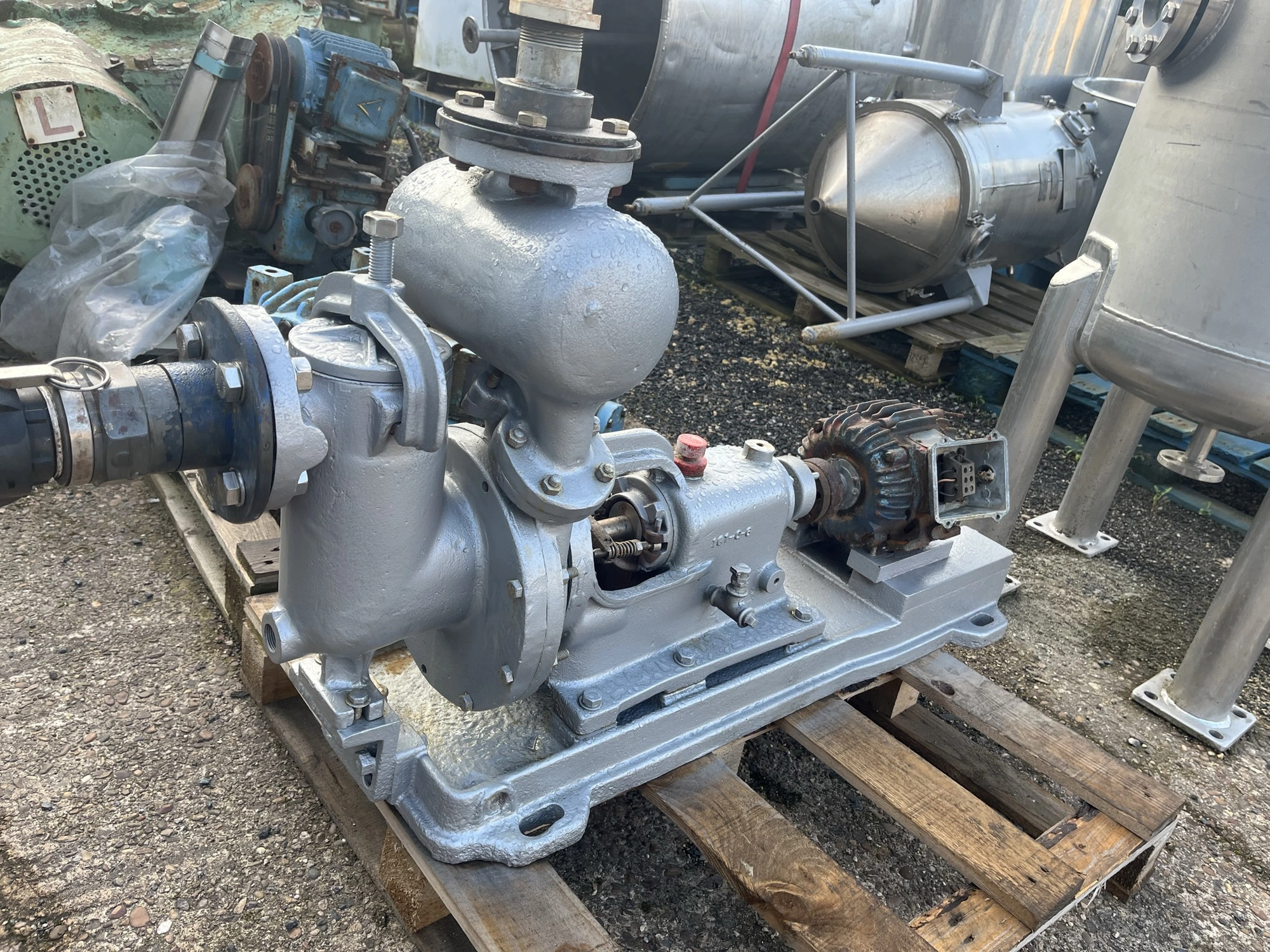 182 Lpm Labour Self Priming Pump Type 10 UHL 4Kw