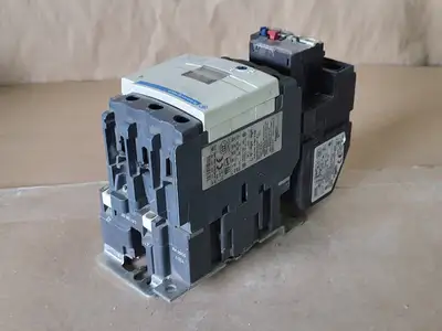 USED SCHNEIDER ELECTRIC LC1D4011