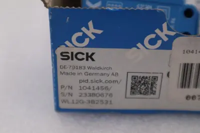 NEW IN BOX SICK DE-79183/ WL12G-3B2531 Scanner Red Light STOCK H253A
