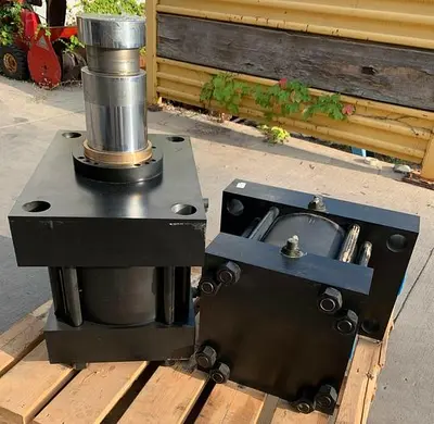 NEW YATES AMERICAN T1702