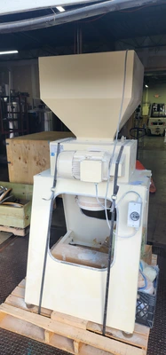 USED Kunzel 2-Roller Malt Mill | German Engineering - high end precise grain mill!