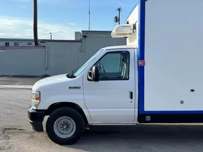 Used 2023 FORD E-350 Reefer Trucks Florida US | Truck and Van Outlet #1509231