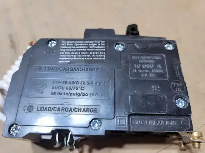New | in-Stock SCHNEIDER QOB220EPD Switchgears British Columbia CA | Lenmark #1438273