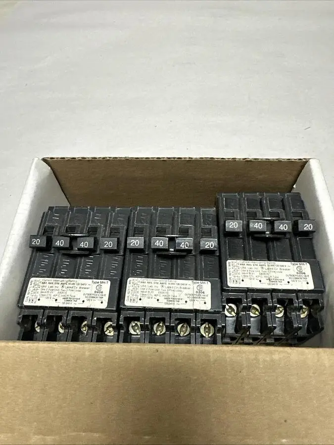 New | in-Stock MURRAY MP24020 Circuit Breakers | Surplus Asset Holdings #1189150