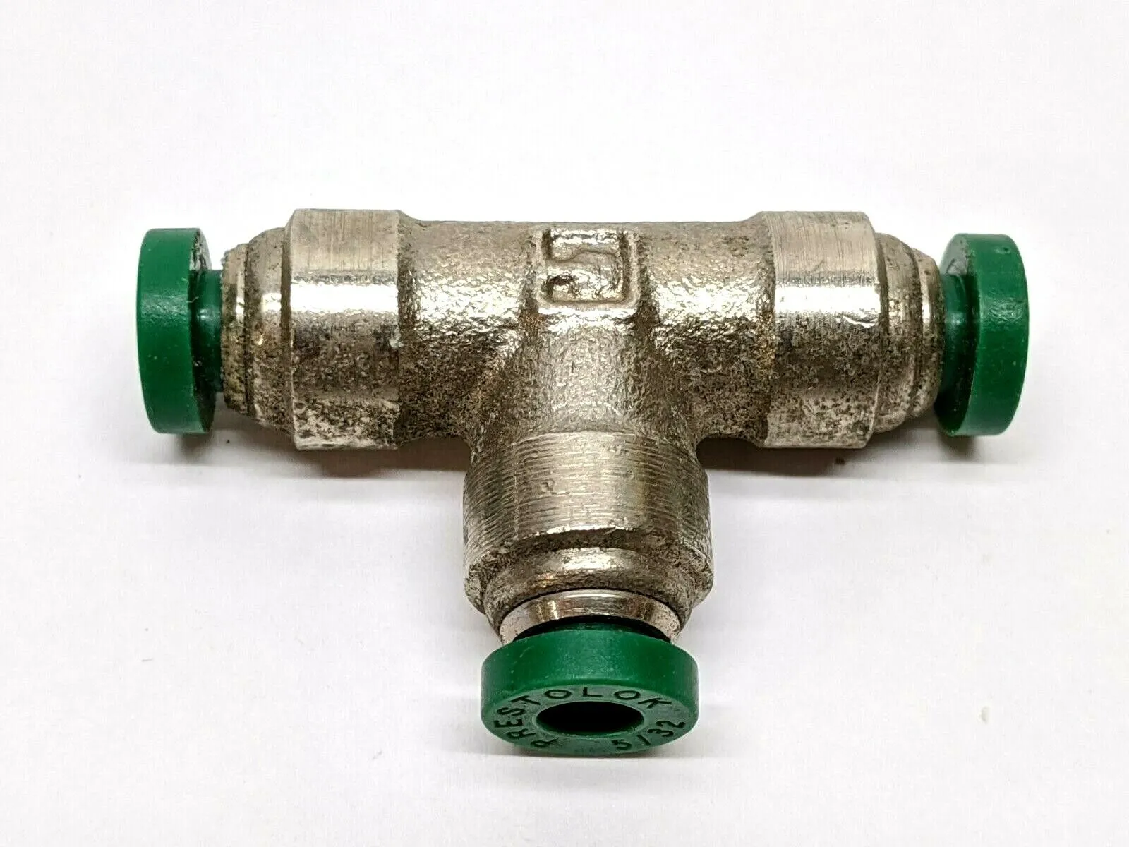 USED PARKER UNION TEE PUSH-TO-CONNECT
