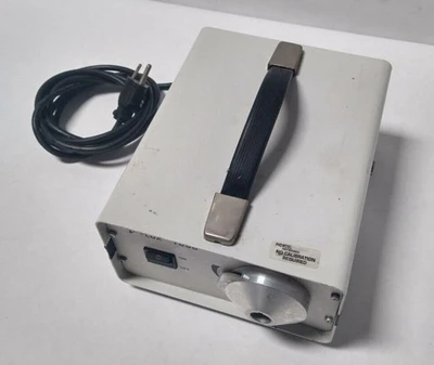 Volpi V-Lux 1000 Fiber Optic Illuminator 120V 170W P/N 15417 Light Source