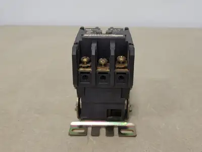 USED CUTLER-HAMMER C25DND330