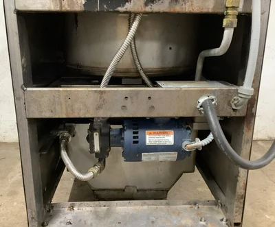 152-0194 BKI FKM Electric Pressure Fryer