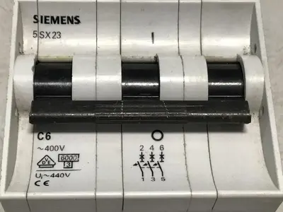 USED SIEMENS 5SX23C6