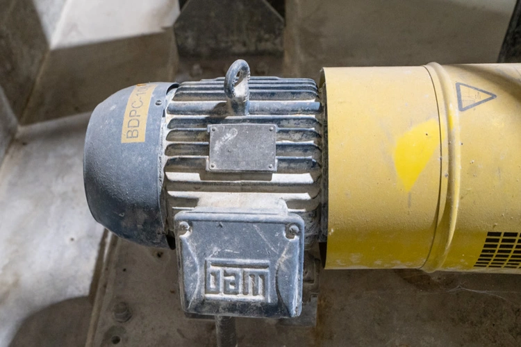 Used 2014 SULZER A890 3A-DUPLEX SS Pumps | Solutions 4 Manufacturing #943726