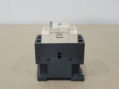 USED TELEMECANIQUE LC1D18B7