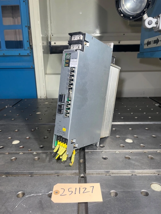 Used OKUMA MIV0404A-1-B5 Servo Drives | MachineStation #947389