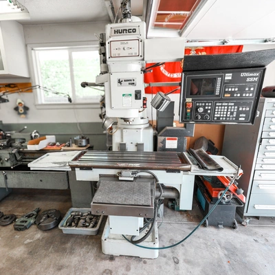 1995 HURCO HAWK 5/SSM Vertical Machining Centers | Elevation Machine (1)