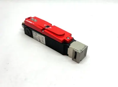 USED EUCHNER STA SAFETY SWITCH