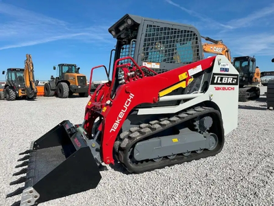 USED 2017 Takeuchi TL8R-2