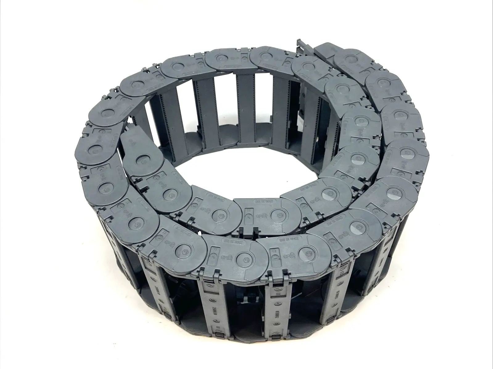 Used igus Cable Carrier Energy Chain 25 LINKS 4FT Misc Electrical & Power Parts Michigan US | Maverick Industrial Sales #1454388