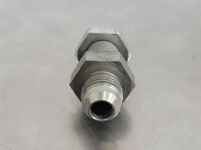 Hydraulic Bulkhead Adapter M-06 JIC x M-06 JIC 3/8" x 3/8" (Bag of 6)