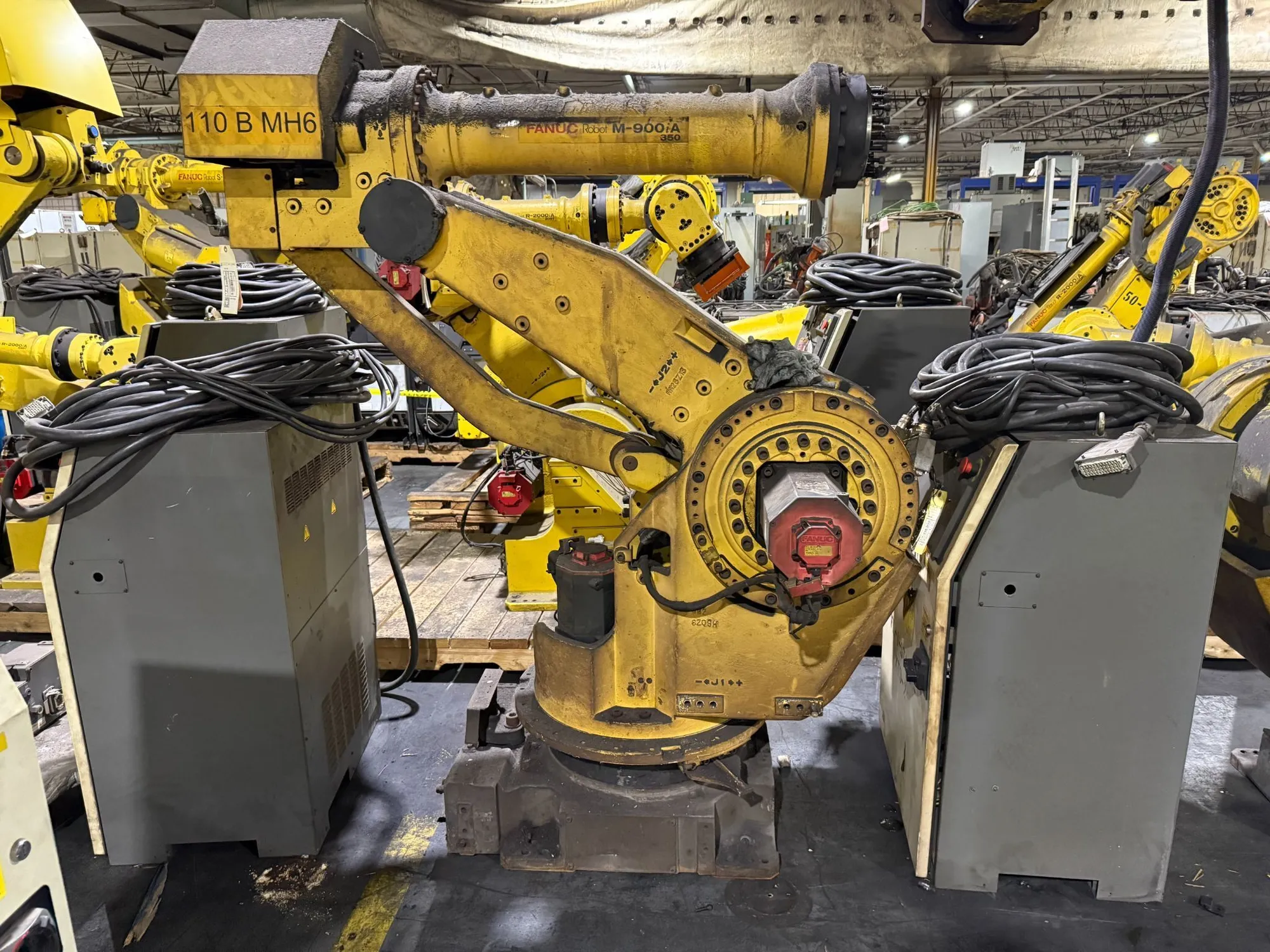USED FANUC M-900IA/350