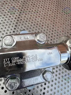 USED ITT PURE FLO RA25MAX STAINLESS STEEL DIAPHRAGM VALVE W/  1" SANITARY FITTINGS