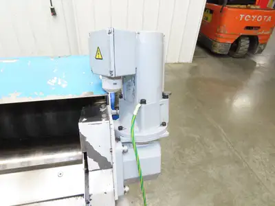 Burni STZ-100GK-FU-S Super MG Coolant Oil Skimmer Magnetic Separator 1000L 200V