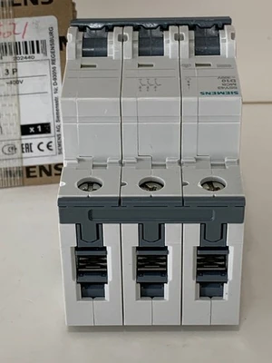 NEW Siemens 5SY4 310-8