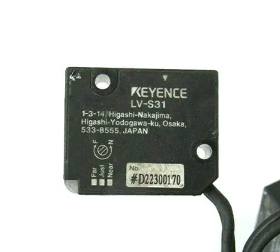 LOT OF 3 USED KEYENCE LV-S31 LASER SENOR LVS31