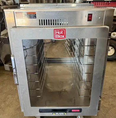 Used 2023 METRO HBCW8-DCPC-CT Hot Food Warming, Holding, & Transport Cabinets Ohio US | Palm Beach Restaurant Equipment, LLC #1421284