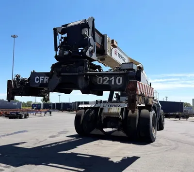 2010 TEREX RS-60 Reachstackers | JYC EQUIPMENT (4)