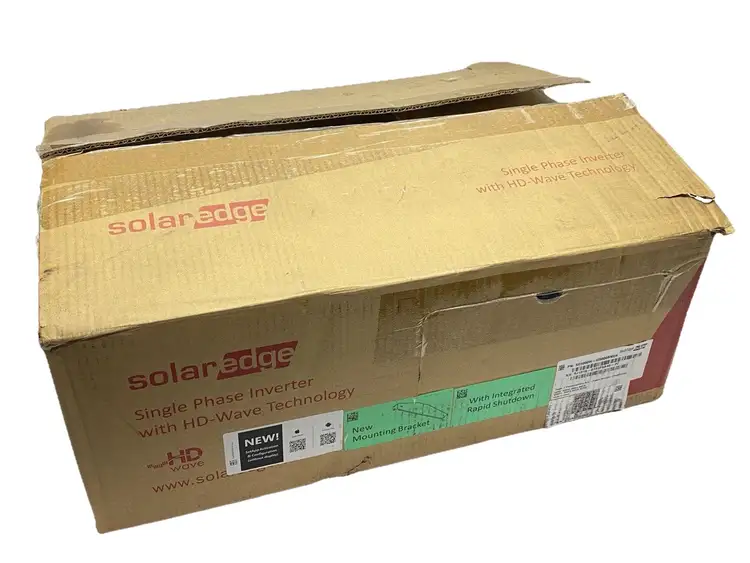 Used SOLAREDGE HD-WAVE SINGLE PHASE GRID-TIE INVERTER 5KW 208/240V Power Inverters Michigan US | Maverick Industrial Sales #1093031
