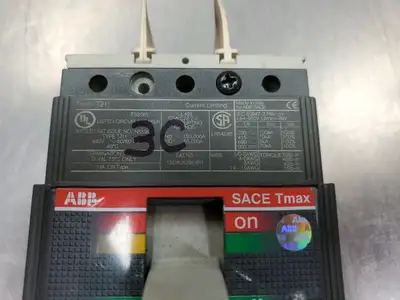 Used ABB TMAX T5H PR221DS CIRCUIT BREAKER, 25A, 3P, 800V Circuit Breakers South Carolina US | Palmetto Automation #1151468