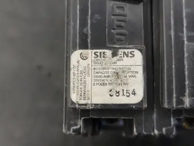 USED SIEMENS Q220
