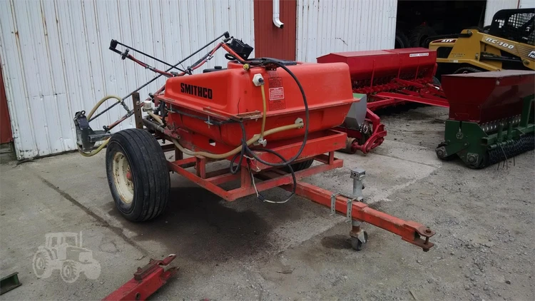 Used SMITHCO 14-310-02 Sprayers | Rosseel's Equipment Inc #720737